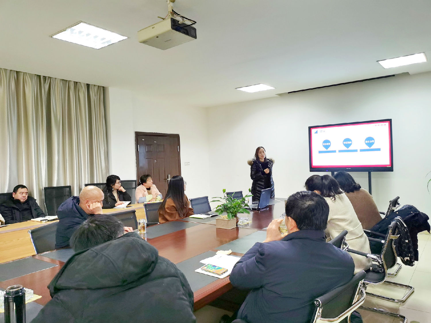 綜合部.jpg 綜合部.jpg