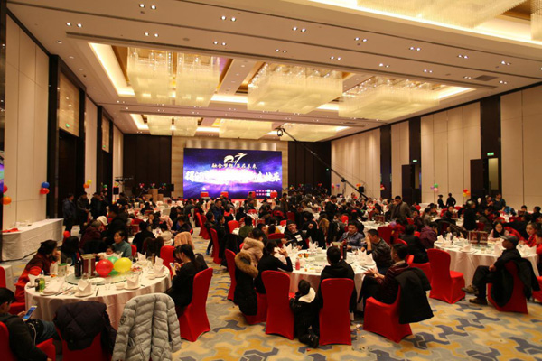 安徽得潤電氣 高低壓開關(guān)柜 變頻柜 咨詢熱線4000551777 安徽得潤電氣 高低壓開關(guān)柜 變頻柜 咨詢熱線4000551777