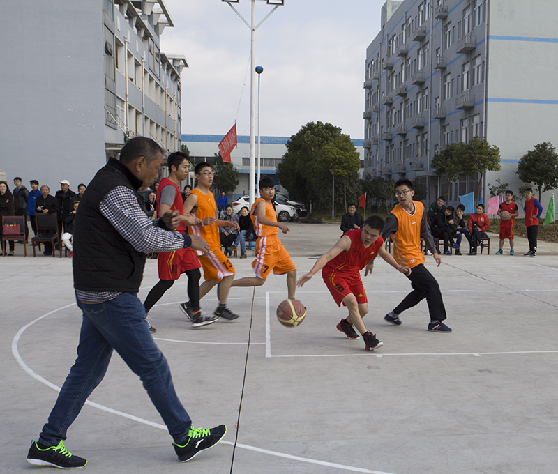 得潤電氣 高低壓開關(guān)柜 咨詢電話:4000551777 得潤電氣 高低壓開關(guān)柜 咨詢電話:4000551777