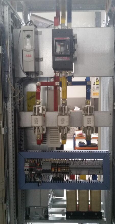 安徽得潤電氣技術(shù)有限公司，主營：高低壓開關(guān)柜，高低壓無功補(bǔ)償柜，消弧消諧裝置，自動化控制系統(tǒng)，綜保、儀表等，全國統(tǒng)一客服熱線：400-0551-777