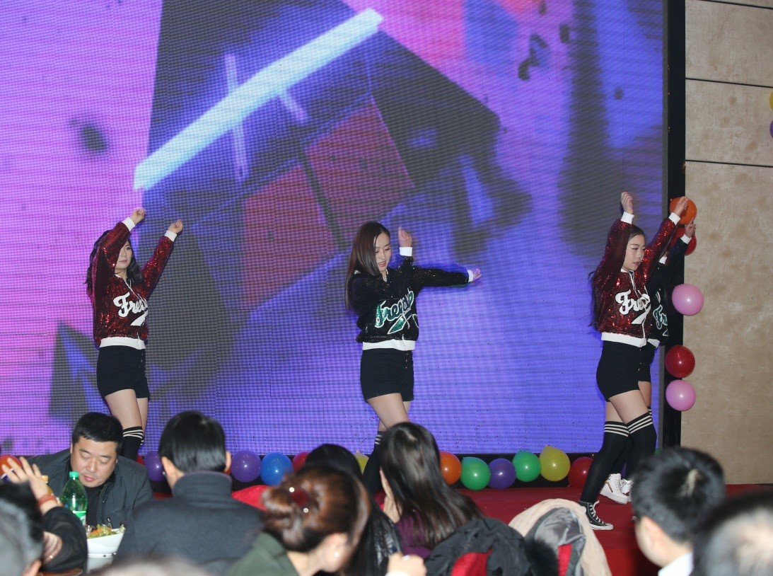 安徽得潤(rùn)電氣2016迎新晚會(huì)(gzmeisi.cn)全國(guó)統(tǒng)一客服熱線:400-0551-777 安徽得潤(rùn)電氣2016迎新晚會(huì)(gzmeisi.cn)全國(guó)統(tǒng)一客服熱線:400-0551-777