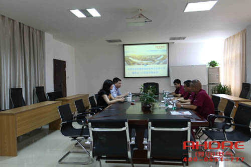 得潤(rùn)電氣 低壓開關(guān)柜廠家 無功補(bǔ)償 聯(lián)系電話：400-0551-777 qq：3176884516