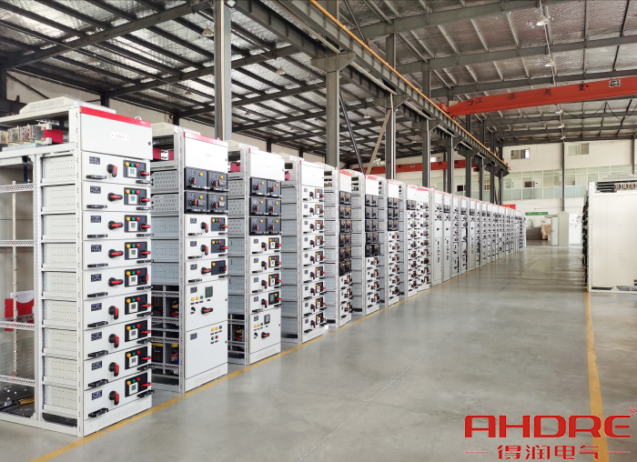 烏茲別克斯坦項(xiàng)目低壓柜.jpg 烏茲別克斯坦項(xiàng)目低壓柜.jpg