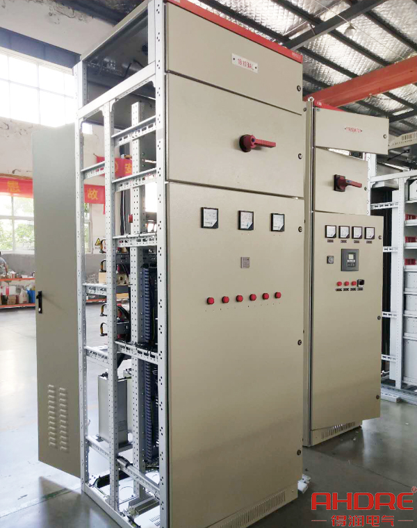 低壓電容柜 (1).jpg 低壓電容柜 (1).jpg